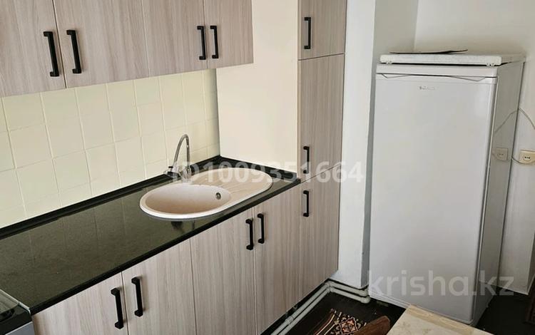 1-комнатная квартира · 38 м² · 4/5 этаж, Туркестанская 9 — Байтурсынова за 140 000 ₸ в Шымкенте — фото 2