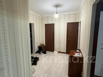 2-комнатная квартира, 65.8 м², 7/9 этаж, Бокенбай Батыра за 17 млн 〒 в Актобе