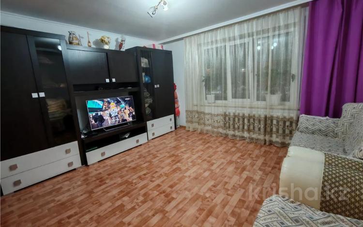 1-комнатная квартира · 41 м² · 1/5 этаж, мкр Юго-Восток, мкр Гульдер 1 21 за 16 млн ₸ в Караганде, Казыбек би р-н — фото 2
