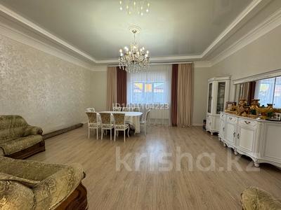 Отдельный дом · 5 комнат · 250 м² · 10 сот., мкр Юго-Восток, 2 улица за 119 млн 〒 в Караганде, Казыбек би р-н