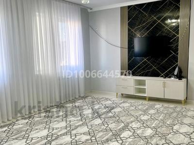 2-комнатная квартира · 77.4 м² · 2/9 этаж, 33-й мкр 7 за 16.7 млн ₸ в Актау