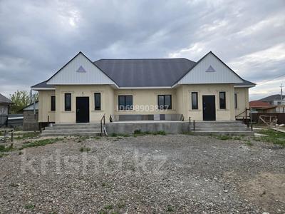 Жеке үй · 7 бөлме · 200 м² · 10 сот., Абылайхана 87, бағасы: 40 млн 〒 в Исаеве