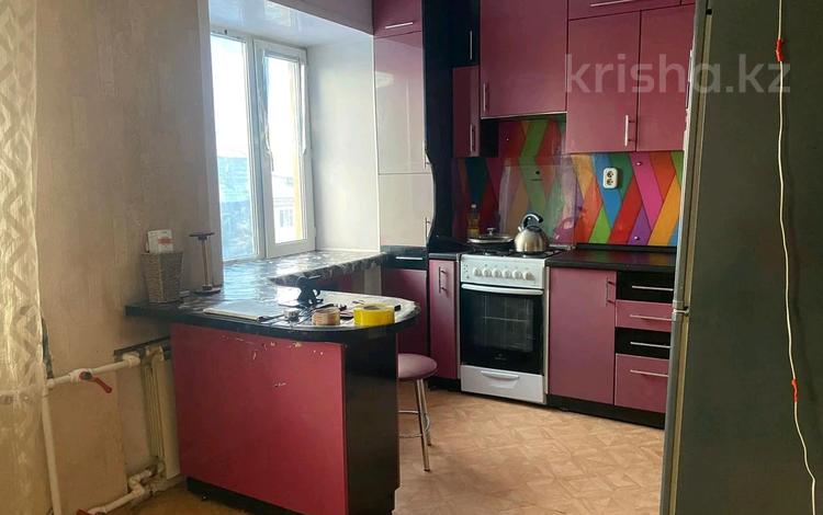 3-комнатная квартира · 60 м² · 5/5 этаж, мкр Новый Город, Пичугина 253/1 за 15.5 млн ₸ в Караганде, Казыбек би р-н — фото 2