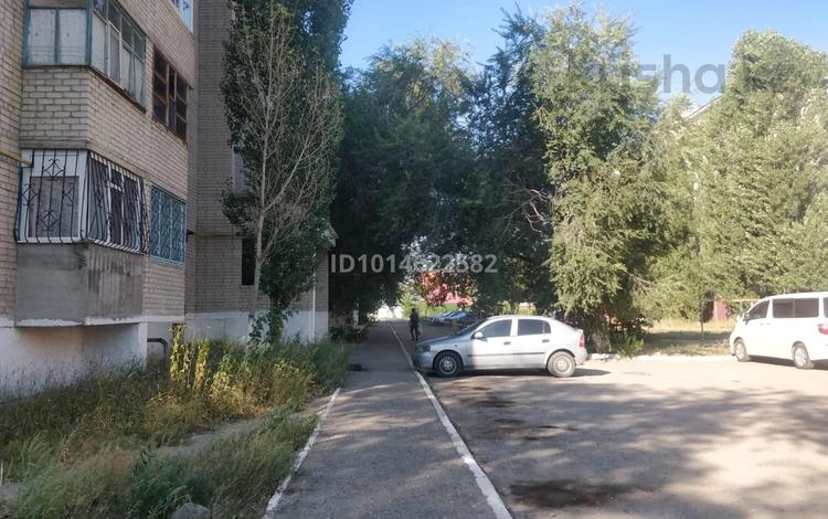 1-комнатная квартира · 45 м² · 3/6 этаж, мкр Жилгородок, Абуьакир кердери — Возле школы за 8.1 млн ₸ в Актобе — фото 3