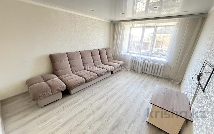 2-комнатная квартира · 50.1 м² · 1/5 этаж, Достоевского 86 — пересечение улиц Толстого и Исы Байзакова за 24.9 млн ₸ в Павлодаре — фото 2