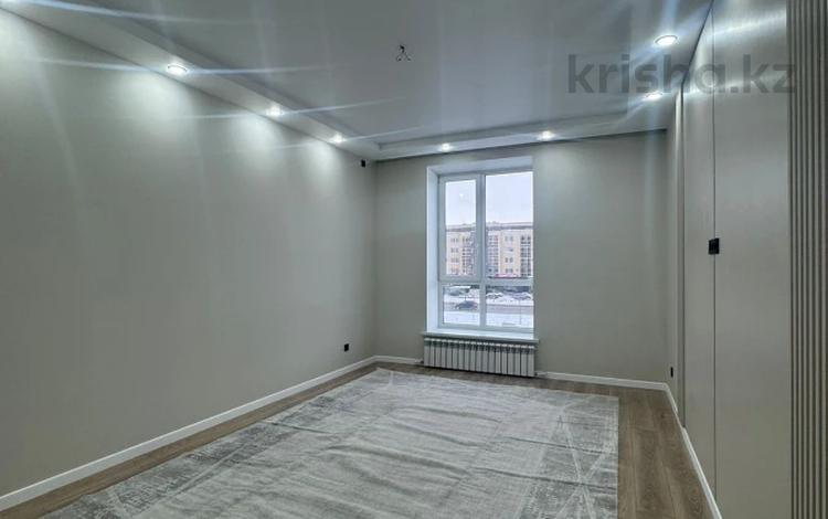 1-комнатная квартира · 52 м² · 3/5 этаж, мкр. Алтын орда, Тауелсиздик за 24.5 млн 〒 в Актобе — фото 14