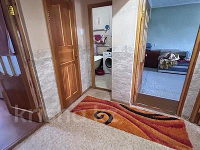 3-бөлмелі пәтер · 62 м² · 4/5 қабат, самал 16, бағасы: 21.5 млн ₸ в Талдыкоргане, мкр Самал