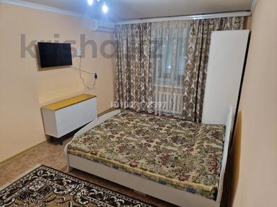 1-комнатная квартира · 50 м² · 5/5 этаж, мкр 11 14 за 4 000 〒 в Актобе
