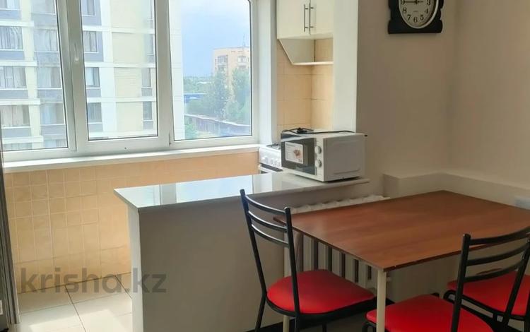 1-комнатная квартира · 41.3 м² · 5/5 этаж, Тлендиева 231 за 250 000 ₸ в Алматы, Бостандыкский р-н — фото 2