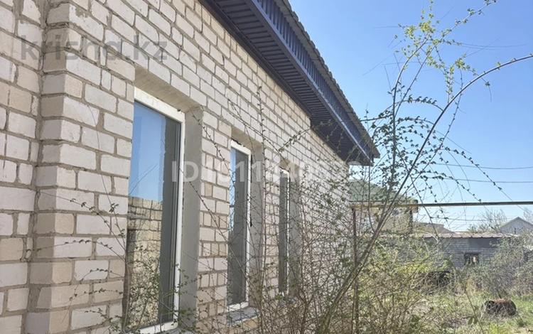 Жеке үй · 4 бөлме · 110 м² · 10 жүзд., Ешбаев 18 — Ваниль, бағасы: 11.5 млн ₸ в Актобе, жилой массив Заречный-2 — фото 3
