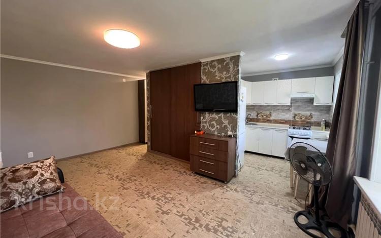 1-комнатная квартира · 31 м² · 5/5 этаж, мкр Новый Город, Гоголя за 12.5 млн ₸ в Караганде, Казыбек би р-н — фото 3