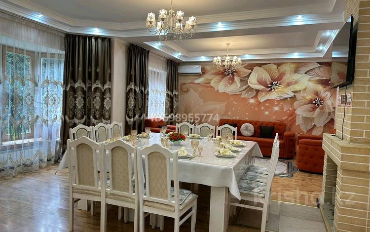 Дом · 8 комнат · 450 м², мкр Коктобе, 2ая улица З.Космедемьянской 134 — Восточная объездная Толе би за 120 000 ₸ в Алматы, Медеуский р-н — фото 8