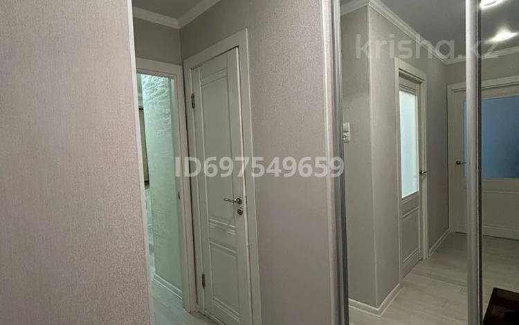 2-бөлмелі пәтер, 60 м², 2/5 қабат, Гагарина — Остановка Детсад, бағасы: 22 млн 〒 в Уральске — фото 2