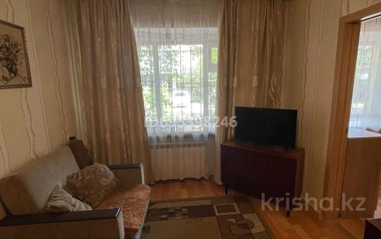 2-комнатная квартира · 48 м² · 1/4 этаж, мкр Новый Город 239/1 за 180 000 ₸ в Караганде, Казыбек би р-н — фото 2