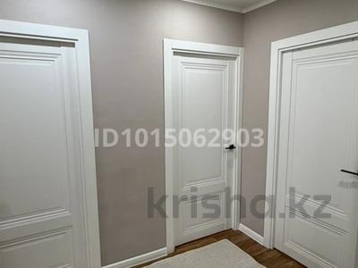 3-комнатная квартира · 62 м² · 5/5 этаж, мкр 5, Есет батыр 144 — Рядом школа гимназия имени Ахмета Байтурсынова за 18 млн ₸ в Актобе
