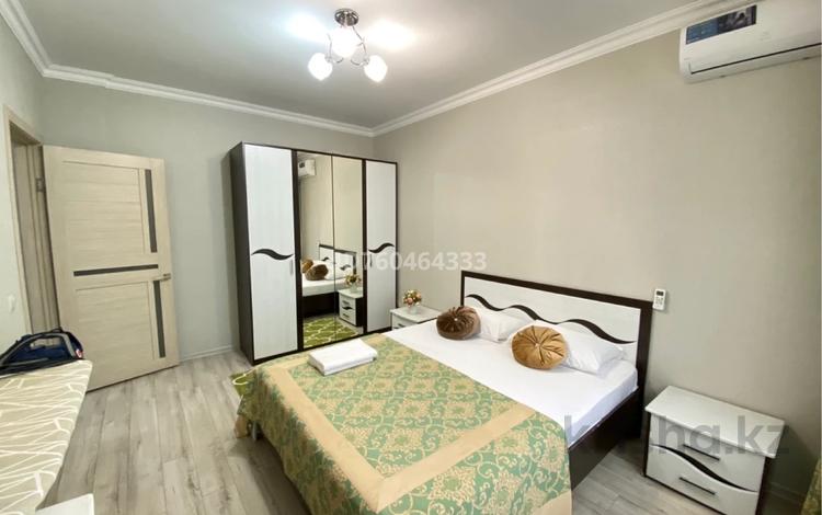 2-комнатная квартира · 75 м² · 10/16 этаж, Абая 150/230 за 18 000 ₸ в Алматы, Бостандыкский р-н — фото 3