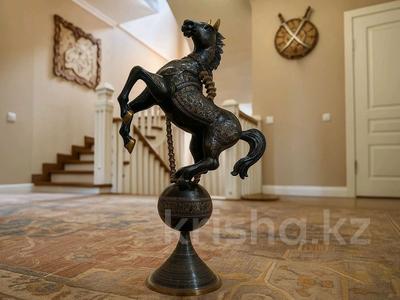 Отдельный дом · 4 комнаты · 400 м², мкр Нурлытау (Энергетик), Роза Жаманова 7 за 2 млн 〒 в Алматы, Бостандыкский р-н