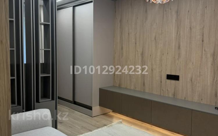 1-комнатная квартира · 31 м² · 1/4 этаж, мкр №10 12 за 26 млн ₸ в Алматы, Ауэзовский р-н — фото 2
