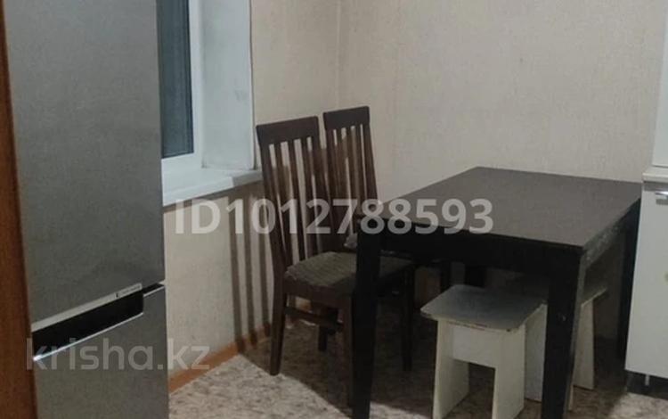 3-комнатная квартира · 70 м² · 4/9 этаж, Кеширим Бозтаева 40Е — Океан за 250 000 ₸ в Семее — фото 2