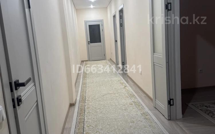 4-комнатная квартира · 115 м² · 2/12 этаж, 33-й мкр 22 за 24 млн ₸ в Актау — фото 12