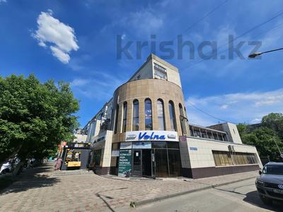 Свободное назначение, офисы, магазины и бутики, салоны красоты, медцентры и аптеки, образование, кабинеты и рабочие места, студии · 160 м² за 400 000 ₸ в Караганде, Казыбек би р-н