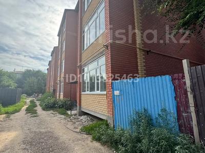 2-комнатная квартира · 65 м² · 1/4 этаж, Досмухамедова 12 за 21.5 млн ₸ в Уральске