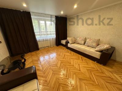 4-комнатная квартира · 76.2 м² · 1/9 этаж, Шешембекова 11В за 22.5 млн 〒 в Экибастузе