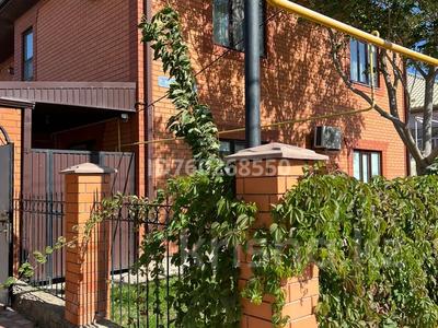 Отдельный дом · 5 комнат · 210 м² · 6 сот., мкр Атырау, Сабыргали Зорбаев 39 за 90 млн 〒