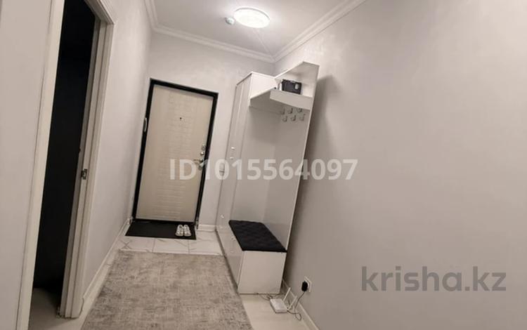 1-комнатная квартира · 45 м² · 4/12 этаж, мкр Акбулак, Дарабоз — Алматы Арена за 250 000 ₸ в Алатауский р-н — фото 2