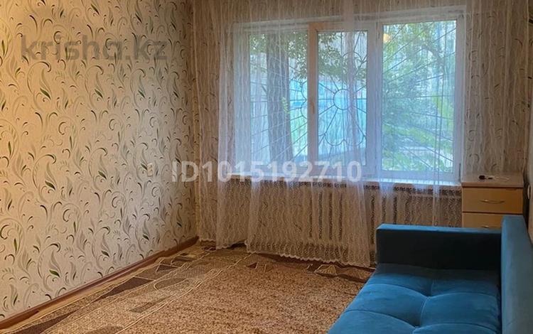 1-комнатная квартира · 32 м² · 1/5 этаж, мкр Айнабулак-1 за 170 000 ₸ в Алматы, Жетысуский р-н — фото 2
