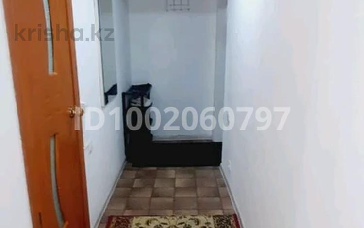 2-комнатная квартира · 42 м² · 4/4 этаж, Койгельды 182 — Толе би- Койгельды за 150 000 〒 в Таразе — фото 2