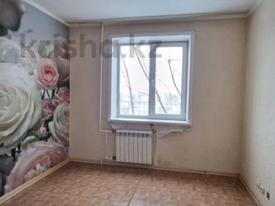 3-комнатная квартира · 68 м² · 4/5 этаж, Братьев Жубановых за 18.5 млн 〒 в Актобе