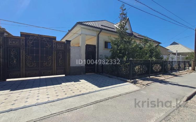 Отдельный дом · 6 комнат · 200 м² · 10 сот., Оразгелді Датқа 14 — Н.Төреқұлов мешіт қасында за 70 млн ₸ в Туркестане — фото 2