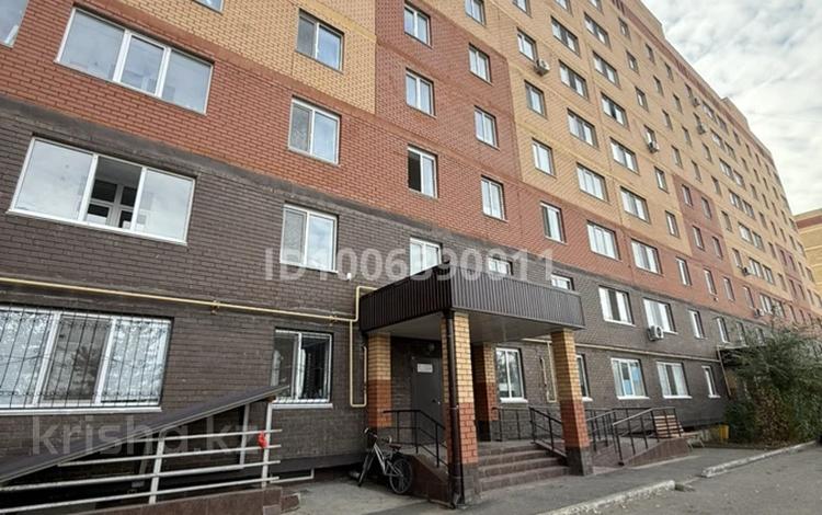 2-комнатная квартира · 64 м² · 9/9 этаж, мкр. Зачаганск пгт, Бірлік 23 за 150 000 ₸ в Уральске — фото 2