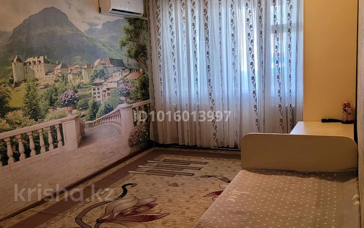 2-комнатная квартира · 48 м² · 5/5 этаж, Рашидова — Семейный узак мерзымге туратын адам керек за 150 000 ₸ в Шымкенте, Аль-Фарабийский р-н — фото 2