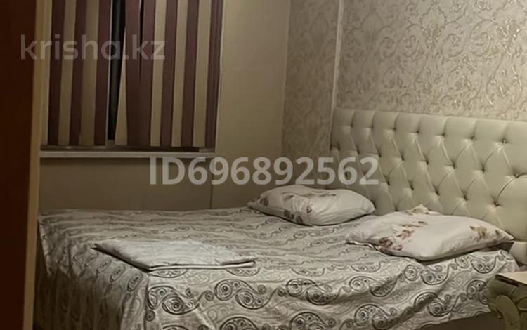 1-комнатная квартира · 50 м² · 1/5 этаж, мкр Север 16 за 12 000 ₸ в Шымкенте, Аль-Фарабийский р-н — фото 2