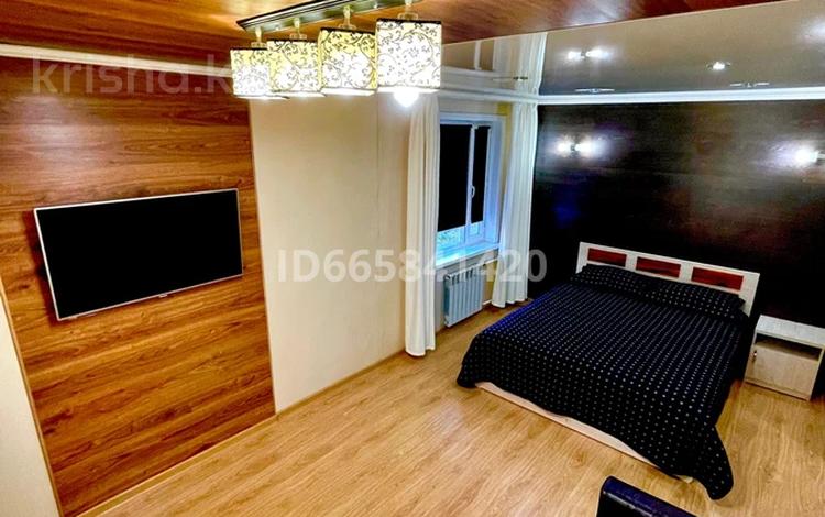 1-комнатная квартира · 33 м² · 4 этаж, проспект Бухар Жырау 58а за 11 000 ₸ в Караганде, Казыбек би р-н — фото 10