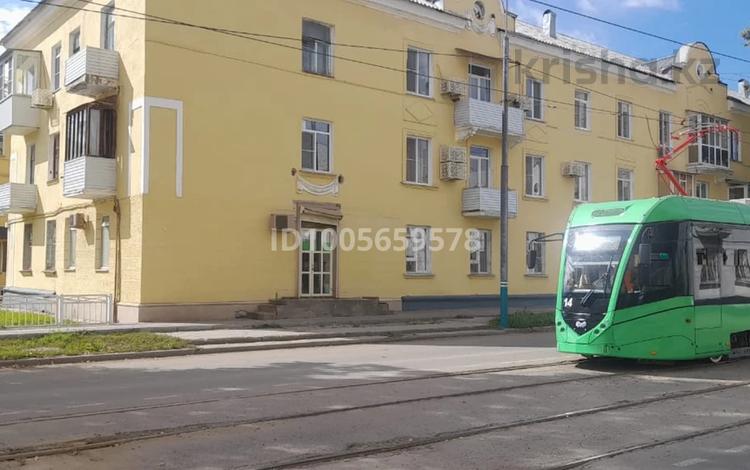 Свободное назначение, офисы, магазины и бутики, склады, салоны красоты, фитнес и спорт, медцентры и аптеки, образование, развлечения, кабинеты и рабочие места, студии · 58 м² за 220 000 〒 в Усть-Каменогорске — фото 2