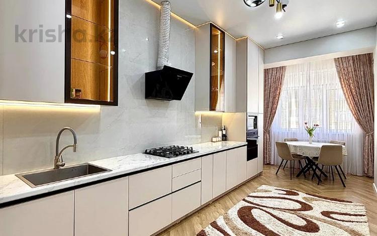 3-комнатная квартира · 102 м² · 7/9 этаж, мкр Нурсая, Мкрн Нурсая за 45 млн ₸ в Атырау — фото 7
