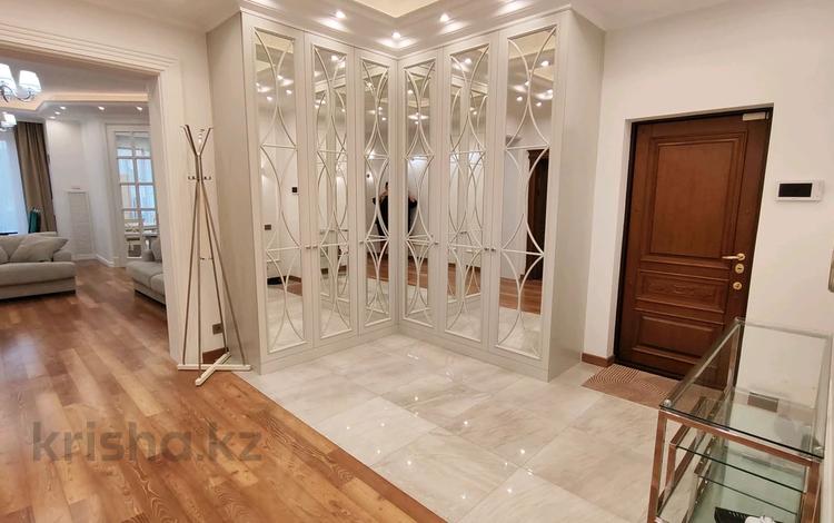 4-комнатная квартира · 156 м² · 4/6 этаж, Фурманова 301 за 205 млн ₸ в Алматы, Медеуский р-н — фото 3