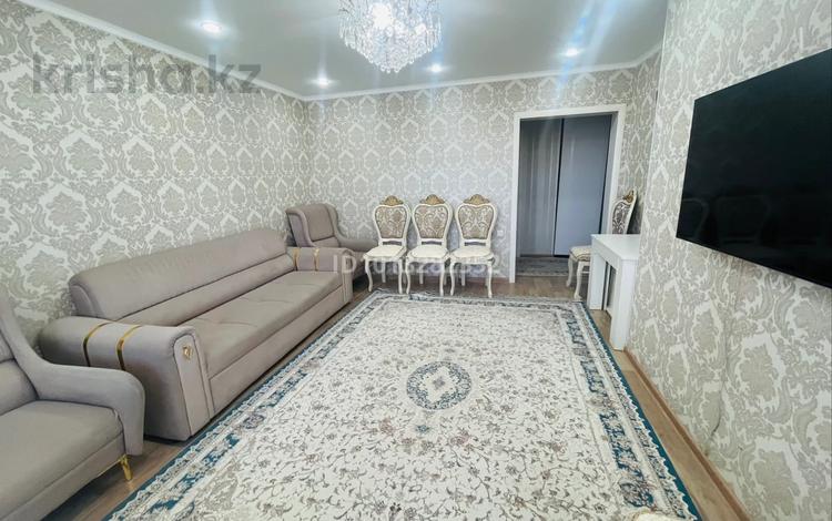 3-комнатная квартира · 73 м² · 8/12 этаж, Мкр. 15 22 за 35.5 млн ₸ в Семее — фото 2