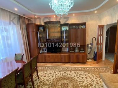 3-комнатная квартира · 80 м² · 3/5 этаж, Сатпаева 11 за 29 млн ₸ в Жезказгане
