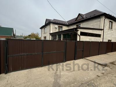 Отдельный дом · 8 комнат · 380 м² · 10 сот., Первомайская 62 за 70.3 млн 〒 в Бишкуле