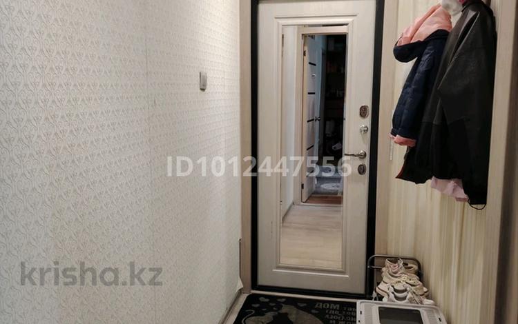 3-бөлмелі пәтер · 57.8 м² · 2/5 қабат, Абая — Школы лицей 20, бағасы: 18 млн ₸ в Темиртау — фото 2
