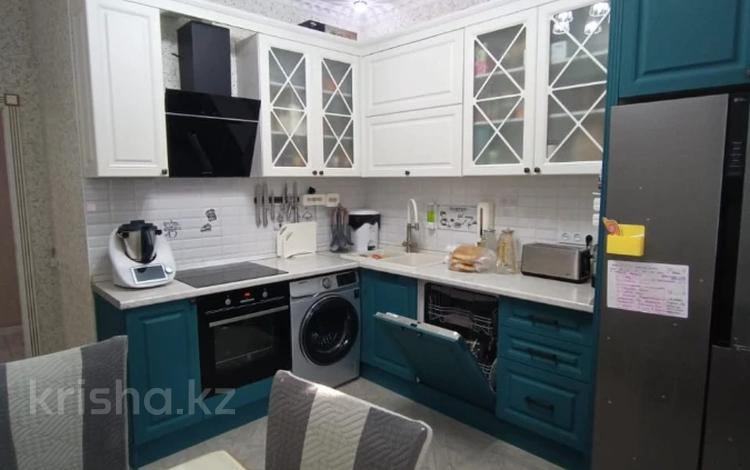 2-комнатная квартира · 78 м² · 12/14 этаж, 17-й мкр 6 за 44 млн ₸ в Актау — фото 6