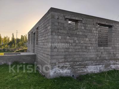 Продажа домов и дачи в Туркестанской обл.: Дача · 3 комнаты · 35 м² · 30 сот., Ұлытау 13 — Тау самалы Нысанбек за 20 млн 〒 Дача · 3 комнаты · 35 м² · 30 сот., Ұлытау 13 — Тау самалы Нысанбек за 20 млн 〒 в Ленгере