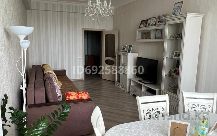 2-бөлмелі пәтер, 80 м², 8/9 қабат, мкр №10 59а — Берегового Жандосова, бағасы: 58 млн 〒 в Алматы, Ауэзовский р-н — фото 14