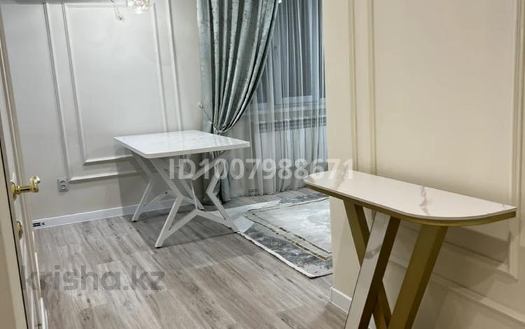 2-бөлмелі пәтер · 46 м² · 2/4 қабат, Казыбек би 115, бағасы: 250 000 ₸ в Таразе — фото 4