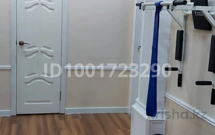 2-бөлмелі пәтер · 76 м² · 2/9 қабат, мкр. Алмагуль, Алмагуль, бағасы: 29 млн ₸ в Атырау — фото 2