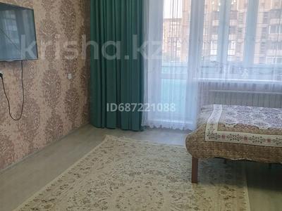Продажа квартир в Карагандинской обл.: 1-комнатная квартира · 41.5 м² · 6/10 этаж, Майкудук, Мкр Голубые пруды 7 — Остановка рядом за 15.9 млн 〒 1-комнатная квартира · 41.5 м² · 6/10 этаж, Майкудук, Мкр Голубые пруды 7 — Остановка рядом за 15.9 млн 〒 в Караганде, Алихана Бокейханова р-н